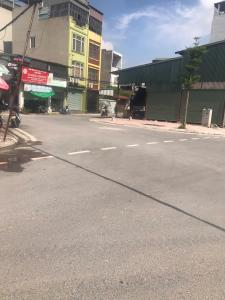 TRUNG TÂM HUYỆN THANH TRÌ 65m2 ,KINH DOANH ,Ô TÔ TRÁNH ,3MẶT THOÁNG,7,3tỷ.